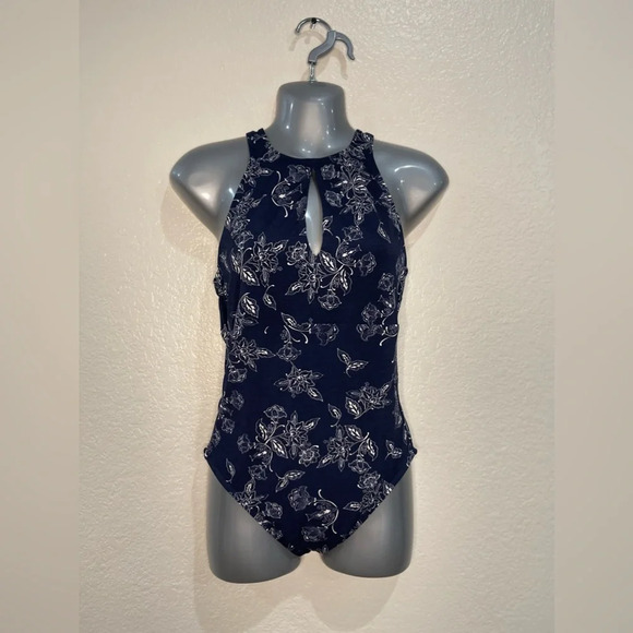 NWOT ROBIN PICCONE  Beautiful one piece swim - Picture 1 of 5